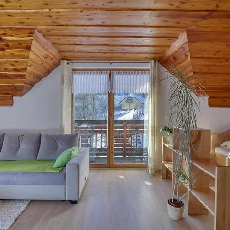 Pool & Wellness Sunshine - Happy 別荘