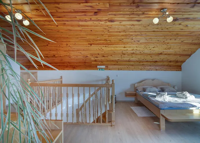 Pool & Wellness Sunshine - Happy Casa de Férias