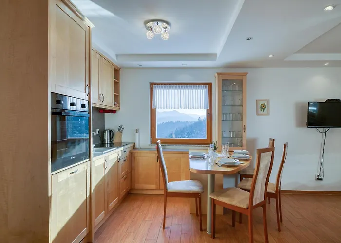 Casa de Férias Pool & Wellness Sunshine - Happy Vransko